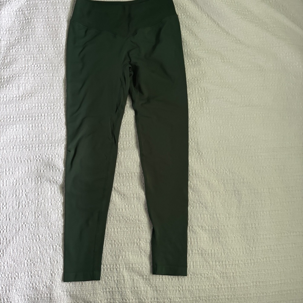 Aurola Dark Green Leggings women’s size M great condition